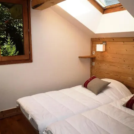 Apartment Le Cristal - 4 Pieces De Charme En Duplex Pour 8 Personnes Situe Dans Meribel Centre Proche Des Commerces Mae-2007 Les Allues